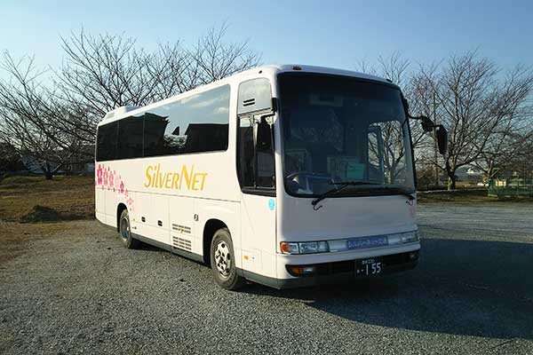 中型バス1